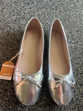 Silver Ballet Flats with Bow